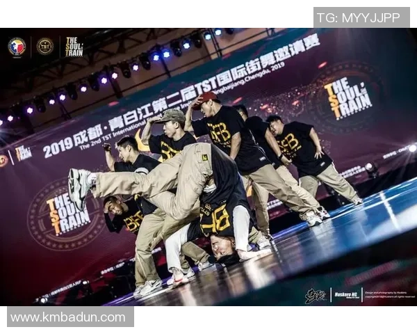 成都街舞队技术革新引发热议展现街舞文化新风貌