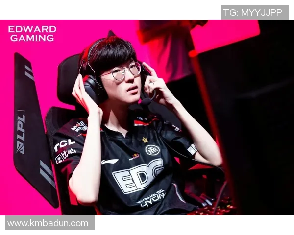 赛后复盘：EDG与LNG对决中的战术意识与团队配合分析