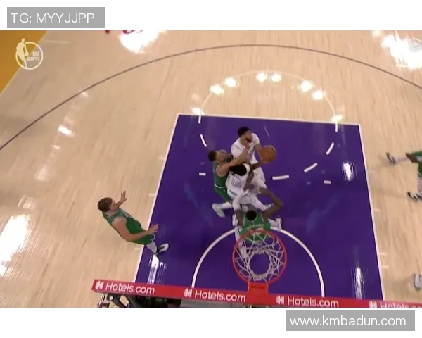 哈雷尔与博班对决引发热议谁将成为NBA赛场上的新星之争